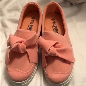Via Pinky sneakers!